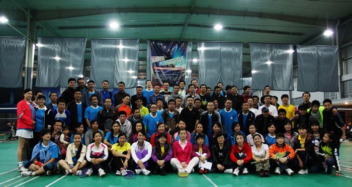 包含成都御风致胜羽毛球俱乐部工商注册地址的词条