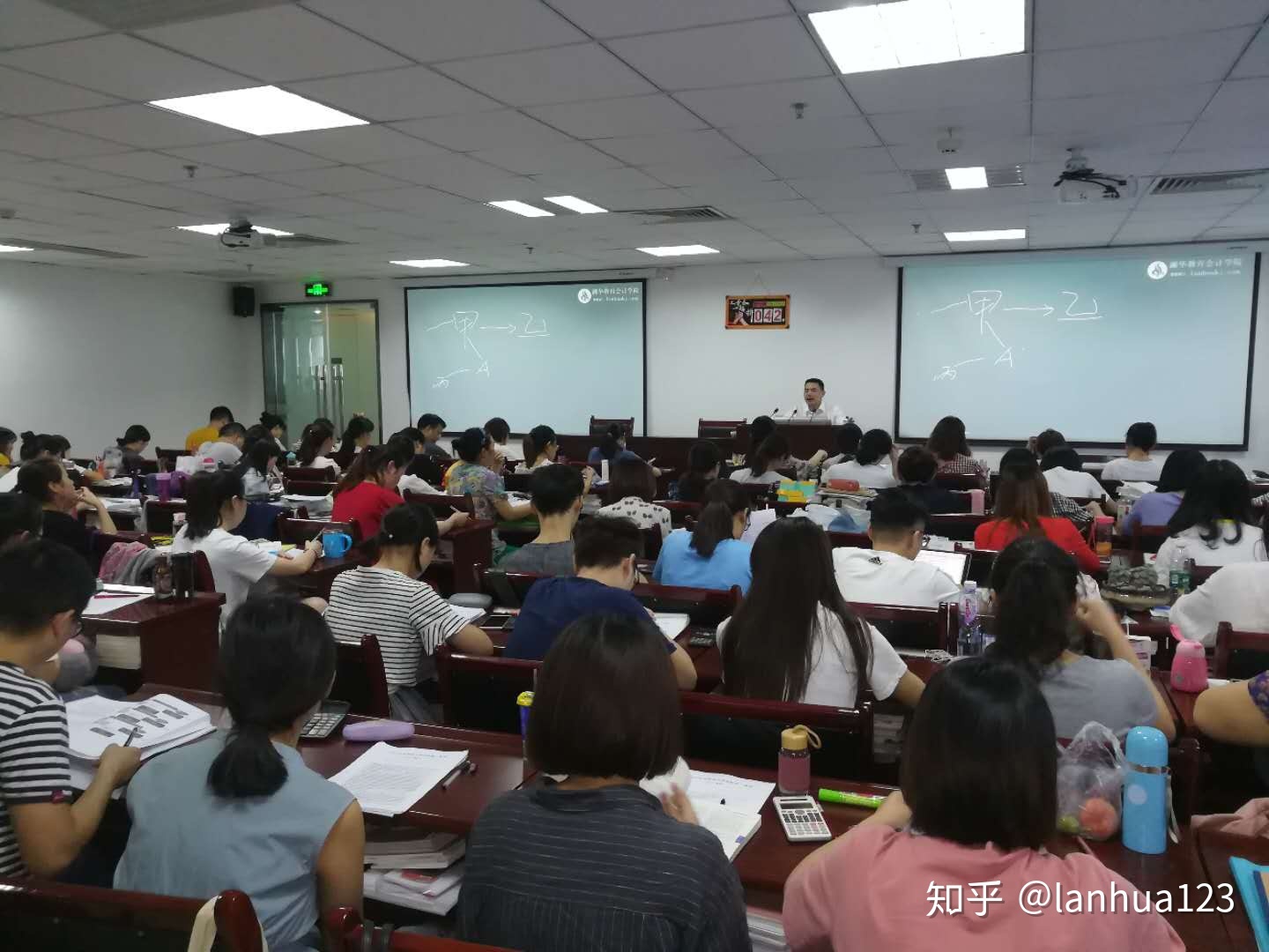 成都哪个区注册培训最好(成都比较好的职业培训机构) 成都哪个区注册培训最好(成都比较好的职业培训机构)