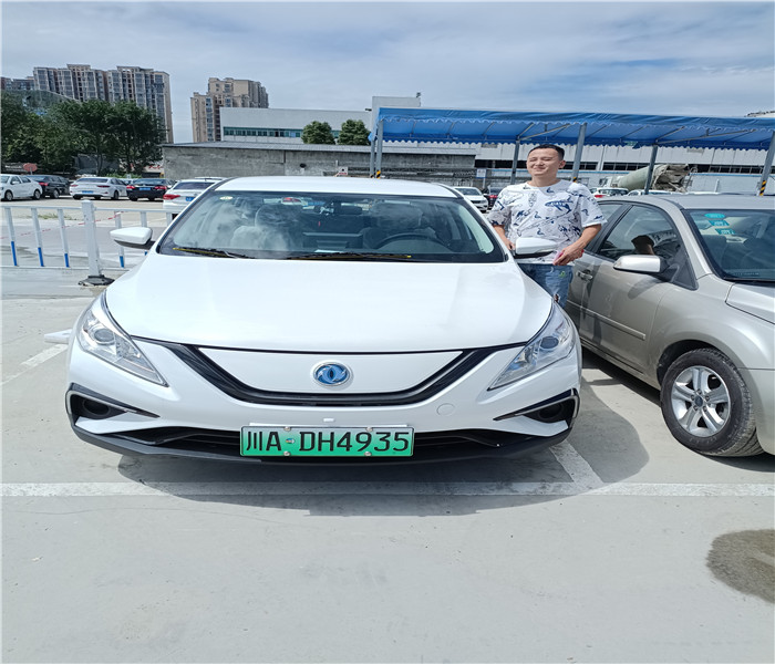 成都t3网约车注册(成都网约车t3出行的薪资待遇)