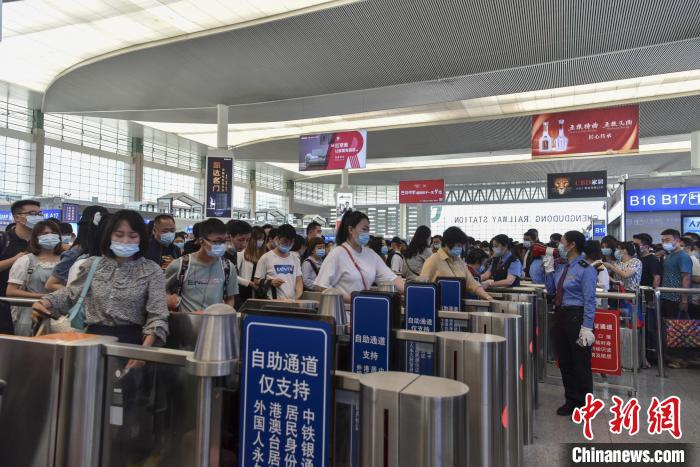 中国铁路成都局注册(中国铁路总公司成都局官网)