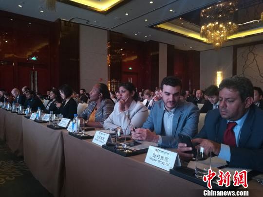 成都注册阿联酋公司多少钱(成都注册阿联酋公司多少钱一年)