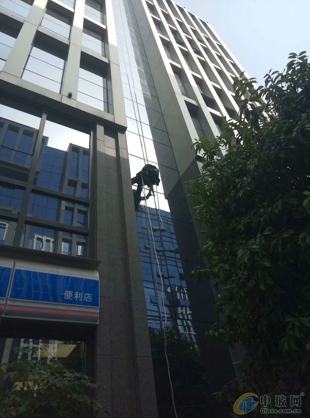 成都注册的公司可以在重庆用吗(在成都注册的公司能在重庆经营吗)