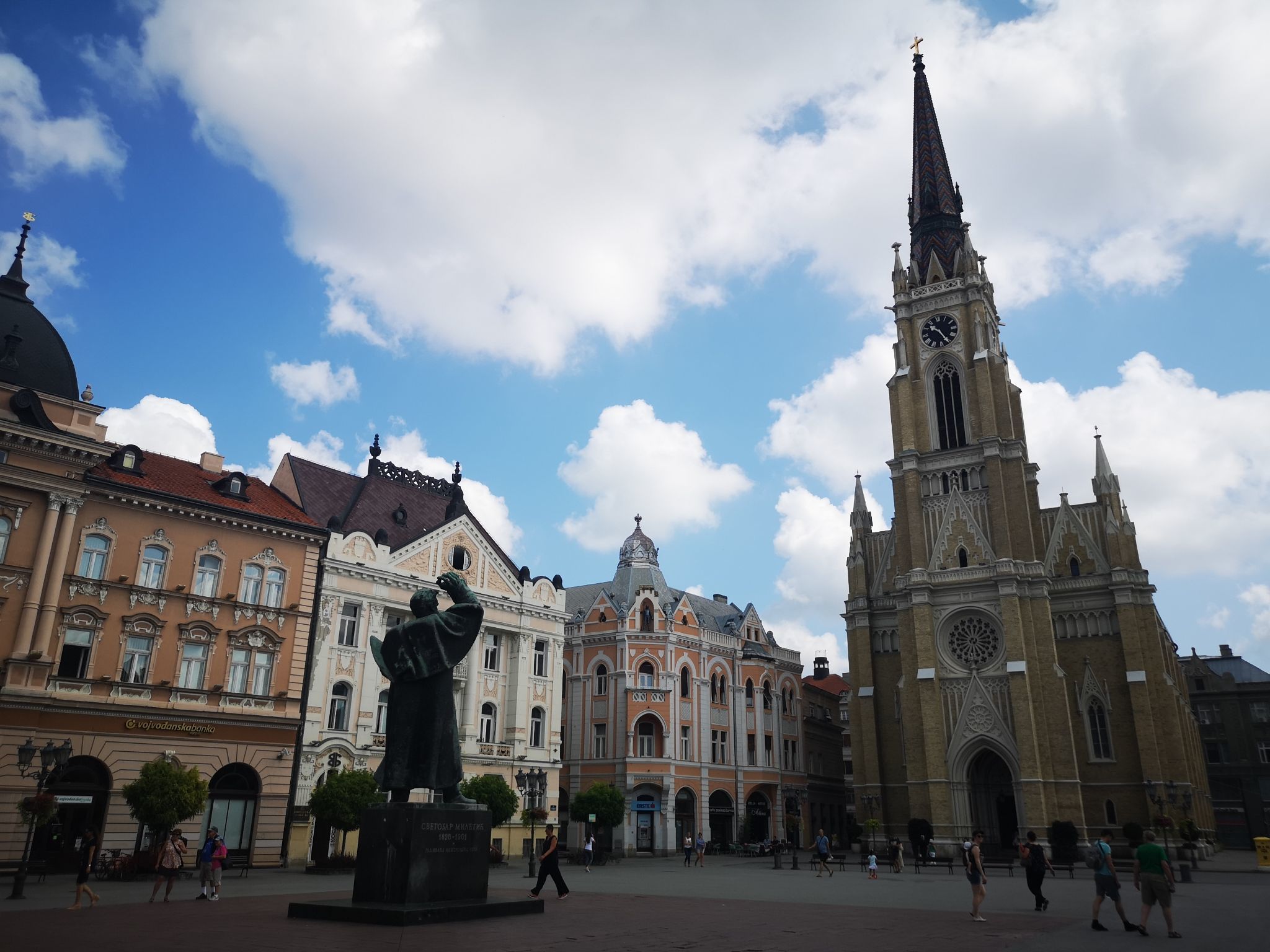 成都塞尔维亚公司注册(成都 塞尔维亚)