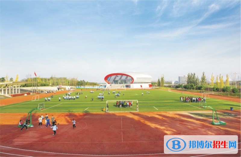 成都轨道交通学院报名在哪里注册(成都轨道交通学院报名在哪里注册学籍)