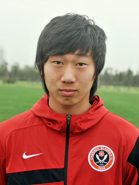 成都谢联逼近注册生死限 成都谢菲联足球俱乐部球员名单 