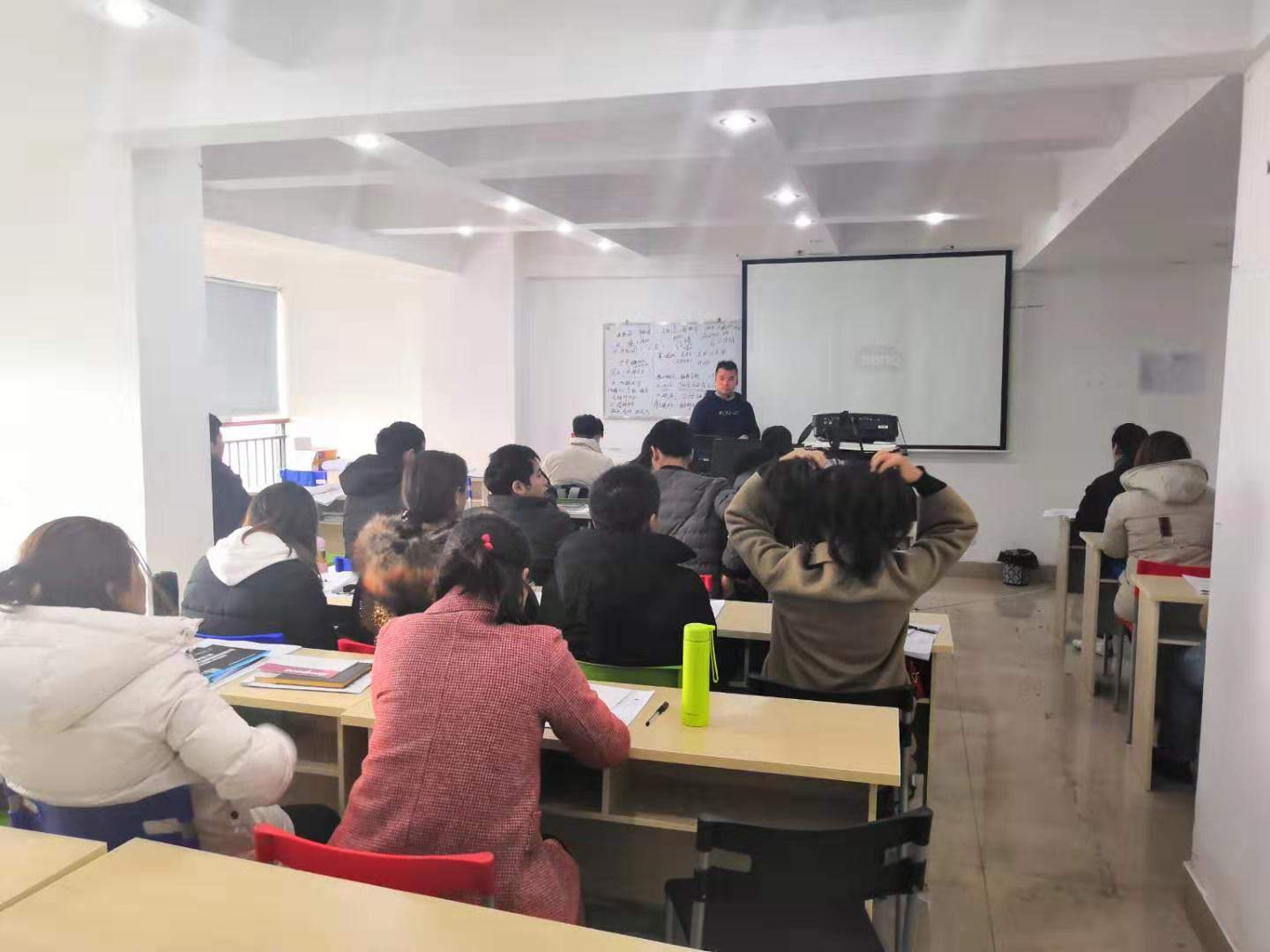 成都注册教育培训机构公司 成都注册教育培训公司的条件 成都注册教育培训机构公司 成都注册教育培训公司的条件