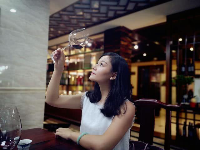 于都女人创业项目(适合女孩子创业的项目有哪些)