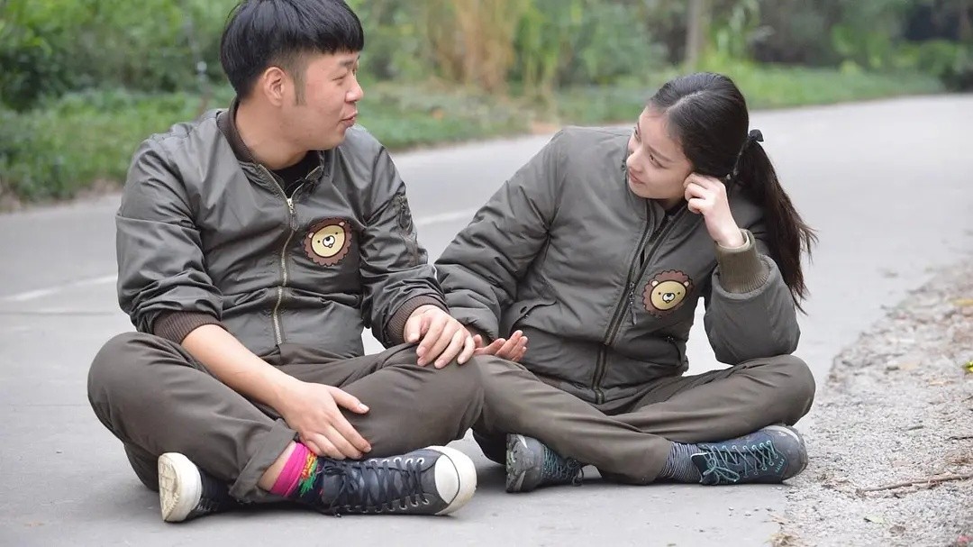 流量明星创业项目(明星演员靠什么吸金的？)