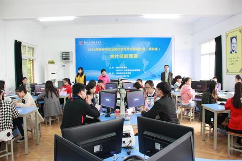 创业项目分工表(大学生创业团队如何分工？具体应该设置哪些职务和岗位，具体职责是什么？谢谢！！)