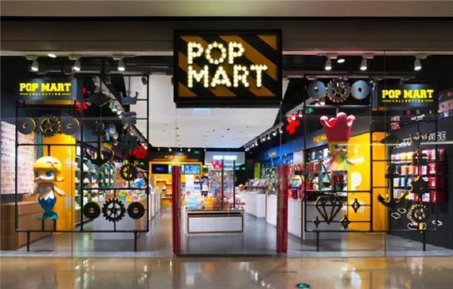 新乡创业项目运营(河南小伙开启“盲盒”狂潮，3年狂赚500亿，他到底经历了什么？)