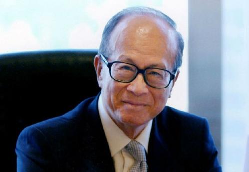 李嘉诚西安创业项目(李嘉诚如何创业？获得了哪些辉煌？)