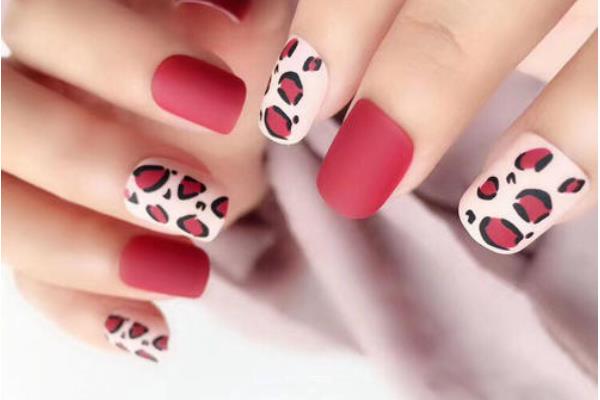 大课间创业项目(适合大学生在校园里开展的创业项目)