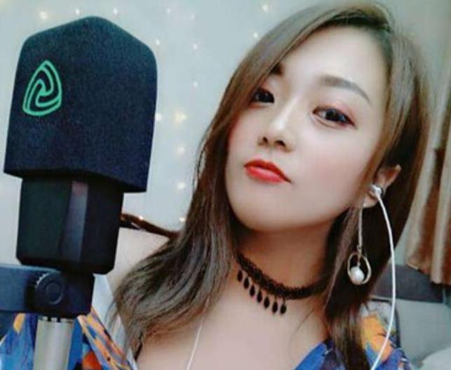 帅哥直播创业项目(帅哥做纯聊天主播赚钱吗？)