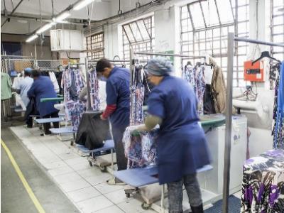 适合小型办厂的五种创业项目(小型加工厂致富项目推荐，小型加工办厂项目有哪些)