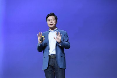 小米ceo创业项目(八年前就种下了造车的种子，52岁的雷军还要为小米再最后拼一次)