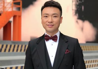 央视vlog创业项目(康辉的vlog多次登上热搜，康辉为什么突然这么火？)