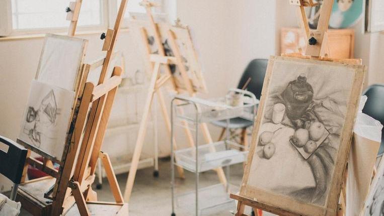 美术生创业项目(美术生创业选择哪种项目比较好？)