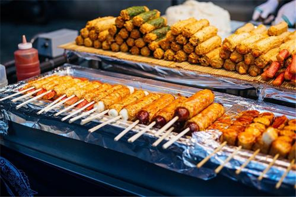 商丘摆摊创业项目(商丘创业怎么开动漫奶茶店？)