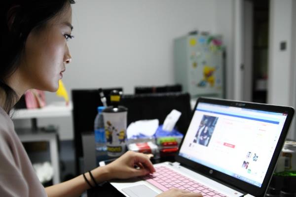 带孩创业项目(适合宝妈做的小生意，在家带孩子做什么小生意比较好)