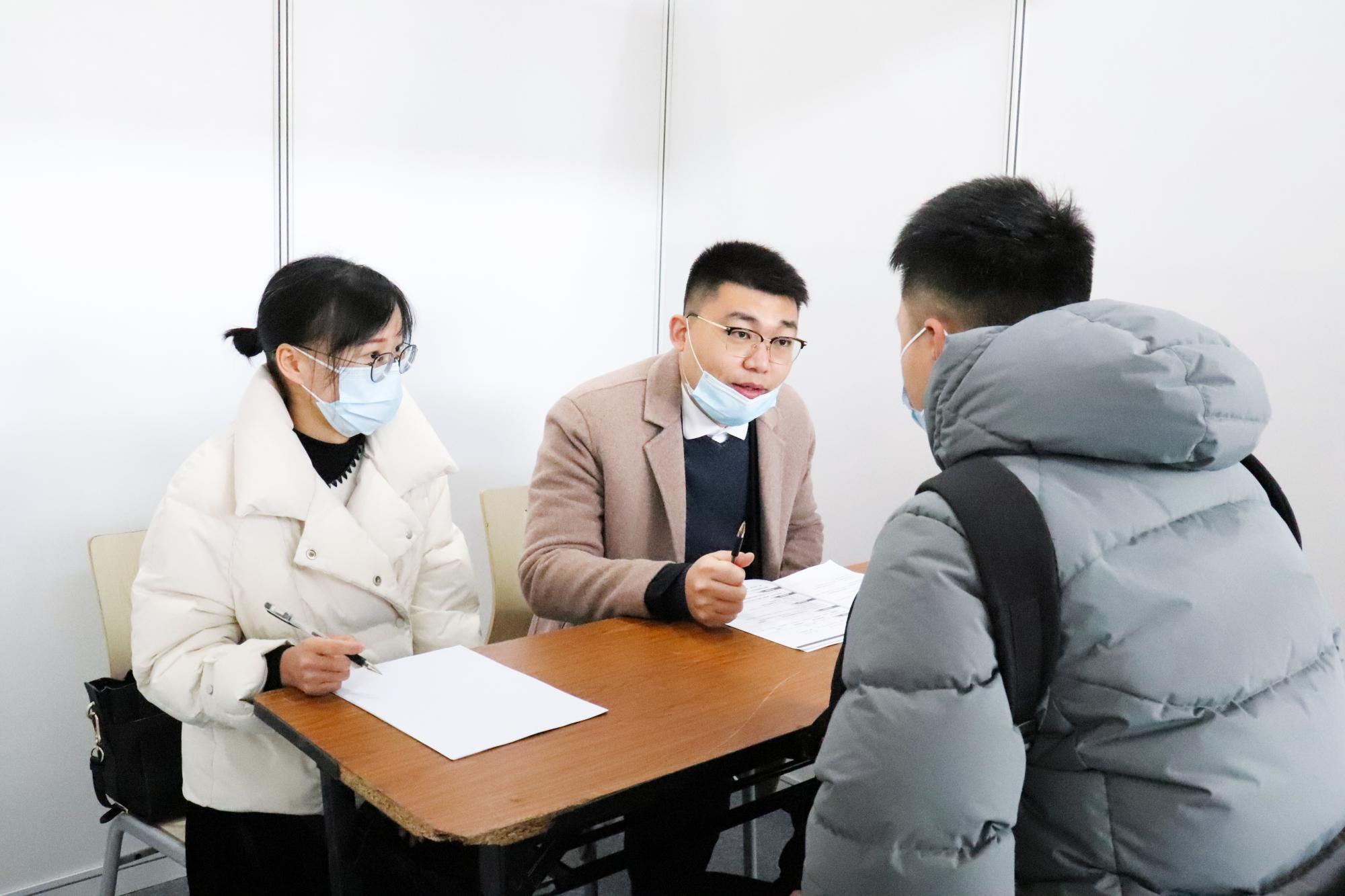 成都注册税务师招聘成都(成都税务师工资一般是多少)